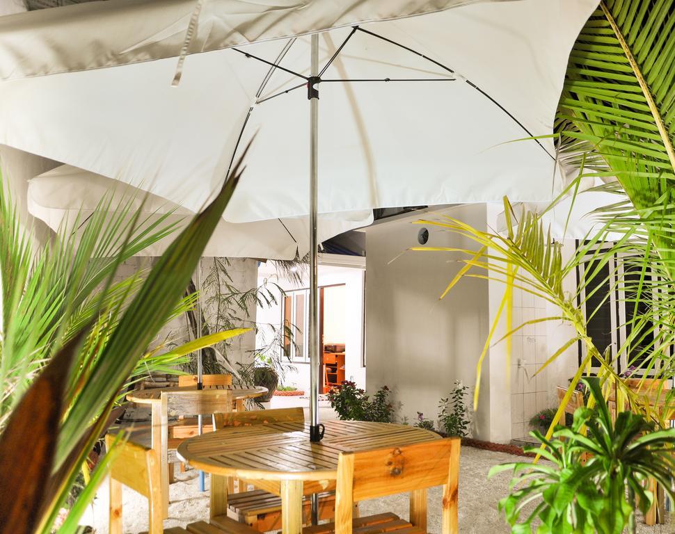 Guraidhoo Inn Habitación foto